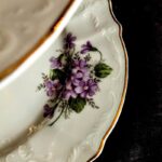 BR59 Εταζέρα τριώροφη πορσελάνης violets (Διαθέσιμο κατόπιν παραγγελίας) - Image 2