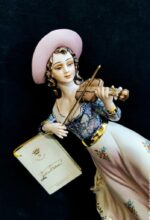 2347L Κυρία με καπέλο και βιολί (Διαθέσιμο κατόπιν παραγγελίας) - Image 2