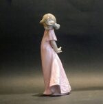 02001744S So shy - Image 3