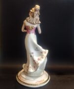 2387FL Μπιμπελό Κοπέλα με καλάθι (Διαθέσιμο κατόπιν παραγγελίας) - Image 3