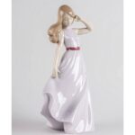 02001927S Little lady (Αναμένεται) - Image 2