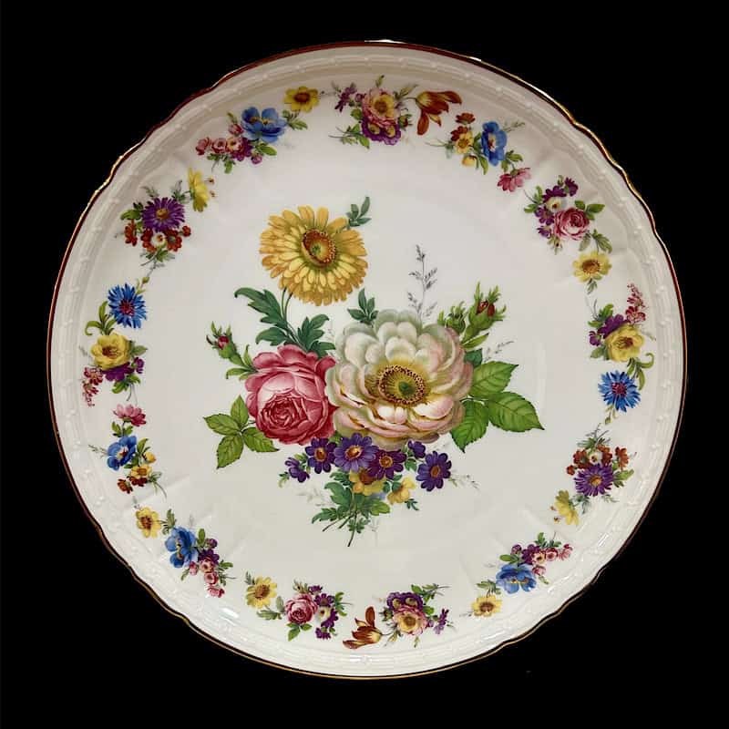 Πιατέλα πορσελάνης με λουλούδια 30εκ.