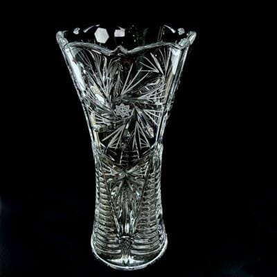 Κρυστάλλινο βάζο για λουλούδια